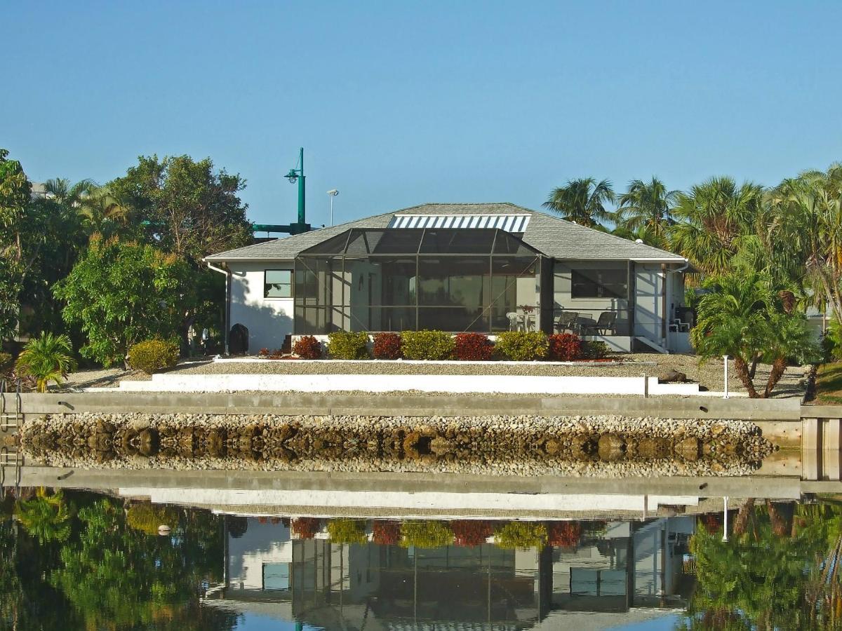 Villa Marco Island Exteriör bild