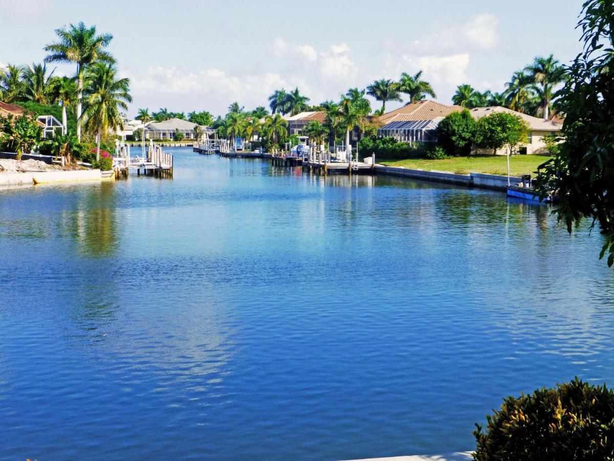 Villa Marco Island Exteriör bild