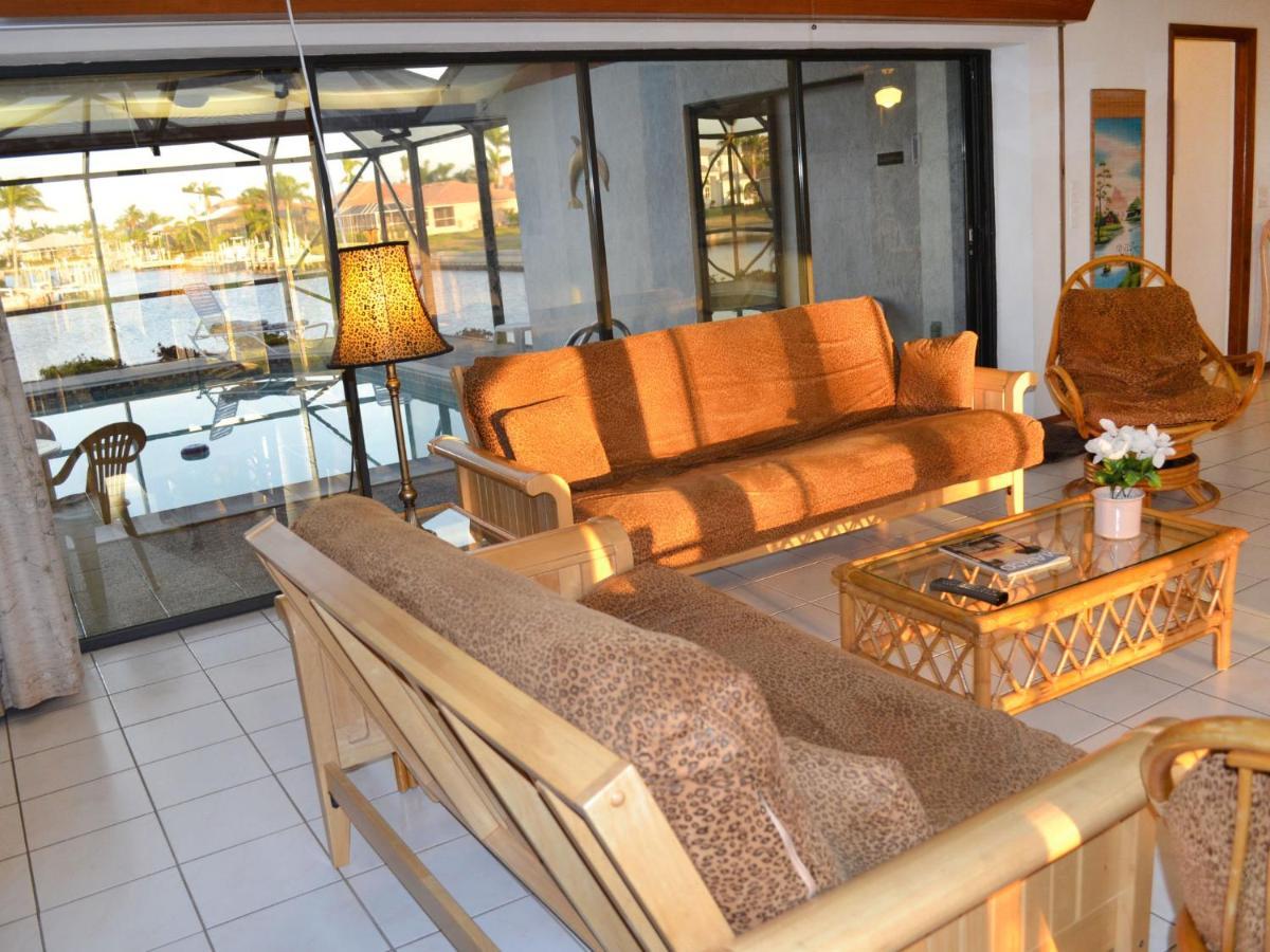 Villa Marco Island Exteriör bild