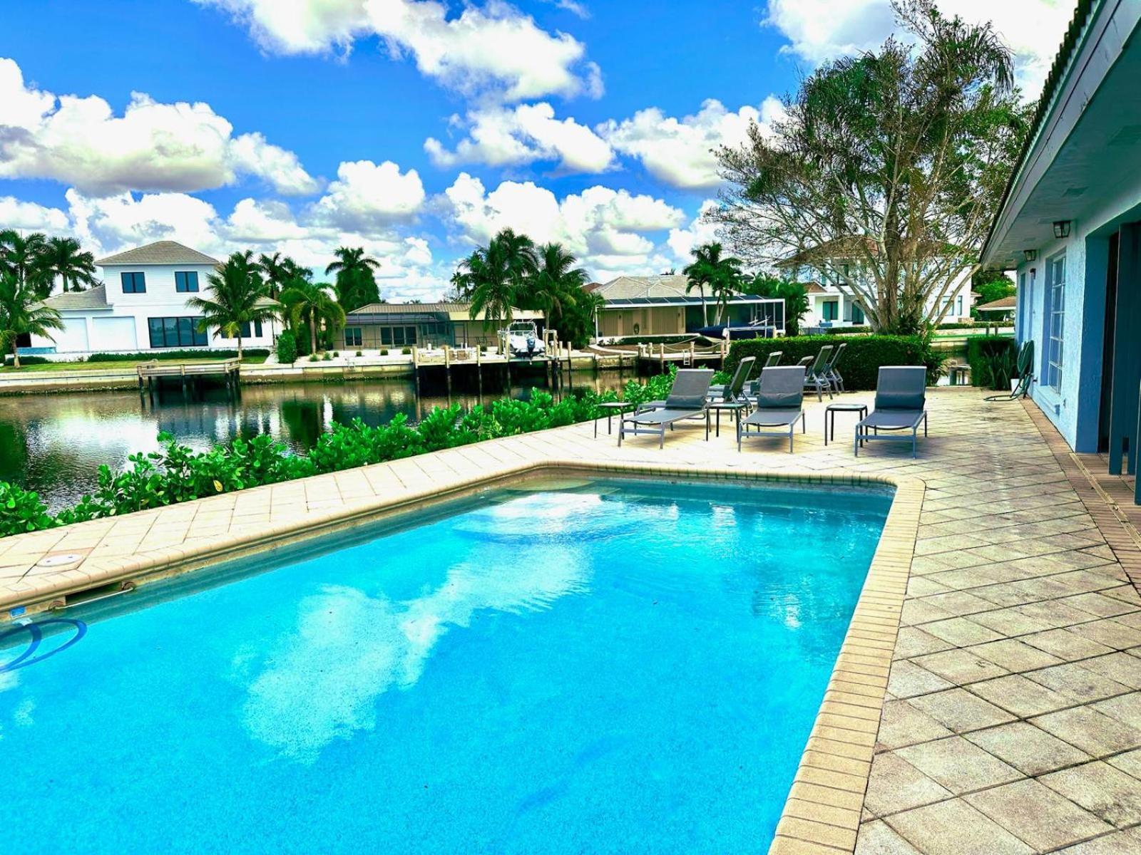 Villa Marco Island Exteriör bild
