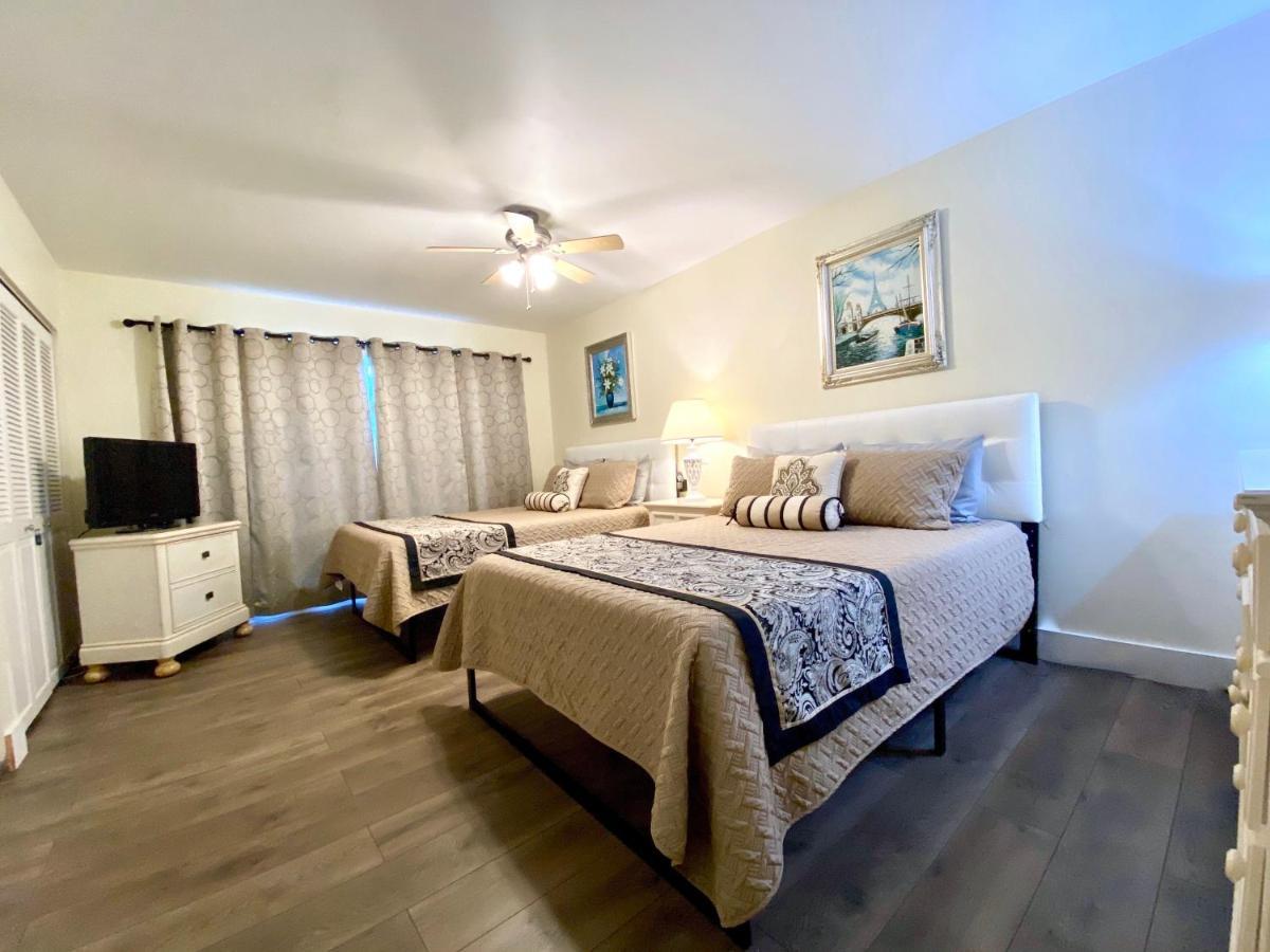 Villa Marco Island Exteriör bild